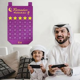 Feest gunst Ramadan -kalender voor kinderen Eid Mubarak Countdown voelde advent met 30 herbruikbare sterrendagen muur