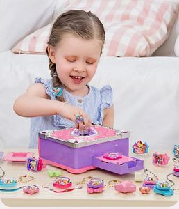 Feestspellen Knutselen Sieraden maken Kit voor kinderen DIY Handgemaakte ringarmband Magisch boek kinderspeelgoed Productiemateriaal Verjaardag voor meisje Kerstcadeau 231215