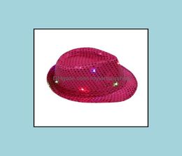 Chapeaux de fête Festifs Supplies Home Garden Mens Flashing Light Up LED Fedora trilby Sequin Fancy Dishy Dance Hat pour scène Wear Dro8236863