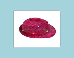 Sombreros de fiesta suministros festivos para hombres Jardías intermedias Luces LED Fedora Trilby Sequin Fancy Dress Dance Gat para Stage Wear DRO7132884
