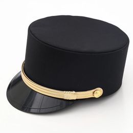 Feesthoeden Luxe hoed Dames Heren Militaire petten Anime Cosplay Hoge hoed Plat Dames Herfst el Oberhoed Kapitein Caps voor toneelvoorstellingen 231007