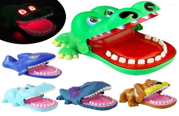 Party Masks créatif de grande taille Crocodile Mouth Dentiste Bite Finger Game drôles Gags avec un jouet sonore léger pour les enfants Famille Play 6400472