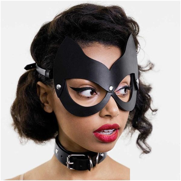 Máscaras de fiesta Moda Arnés de cuero Máscara Bdsm Sexy Cosplay Poppit Juego Erótico Con los ojos vendados Mascarada Halloween Carnaval Q0806 Drop Del DHCCK