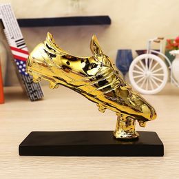 Feestmaskers Voetbalwedstrijd Voetbalfans Souvenir GOUDEN schoen Trofee Creatieve hars Ambachtelijke Vergulden Woninginrichtingsartikelen decoratie model 231206