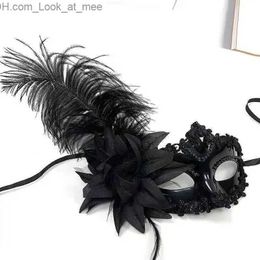 Máscaras de fiesta Halloween Mujeres Flor Pluma Negro Máscara sexy Mascarada Fiesta de baile Danza Rendimiento Cosplay Festival Accesorios Máscara de ojos Juguete Q231007