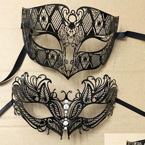 Máscaras de fiesta de lujo Sier Hombres Mujeres Amantes Pareja Venetian Black Metal Laser-Cut Traje de Navidad Muestra Boda Mascarada Máscara Set Drop D Dhtlb