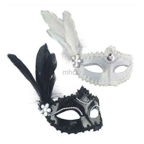 Máscaras de fiesta Sexy Diamond Máscara veneciana Venecia Pluma Flor Boda Carnaval Fiesta Rendimiento Negro Blanco Traje Lady Cosplay Masquerade HKD230801