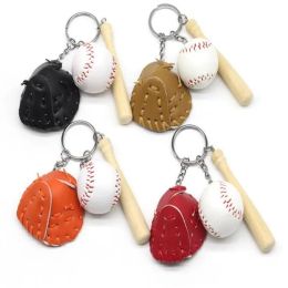 Mini guante de béisbol de tres piezas para fiesta, llavero de murciélago de madera, llavero de coche deportivo, regalo para hombre y mujer 0112