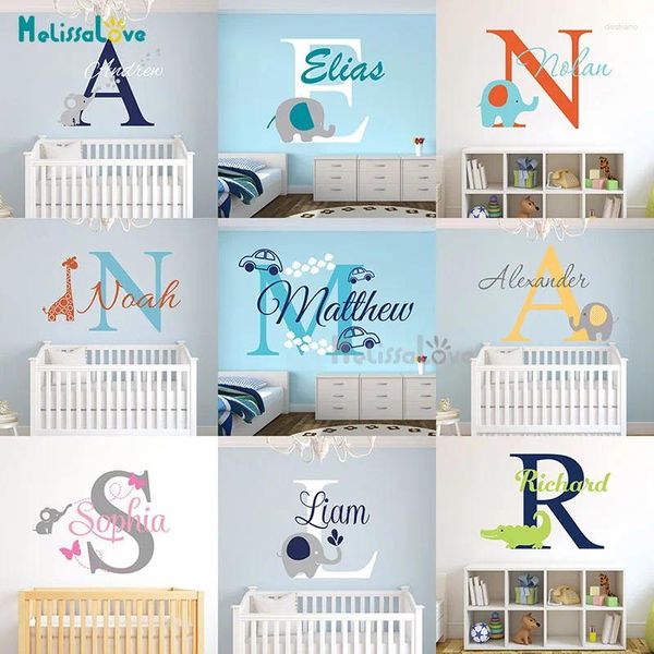 Fourniture de fête 15 style Nom personnalisé Decal Personnalisé Baby Room Nursery décor amovible mural autocollant mural D671