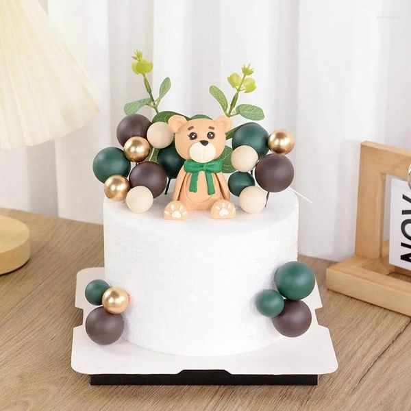 Fournions de fête 28 pcs / réglage de gâteaux à gâteau en peluche avec des feuilles d'eucalyptus pour les enfants 1ère baby shower de naissance