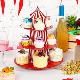 Fournitures de fête à 3 niveaux Carnaval Cupcake Stand Red Striped Cake Candy Candy Display Restaurant Kitchens Festival Holiday Festival Decor