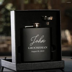 Flacon de hanche noir personnalisé de 6oz, fournitures de fête, avec verre S, flacons gravés personnalisés pour hommes, cadeau pour garçons d'honneur de mariage, amoureux du whisky