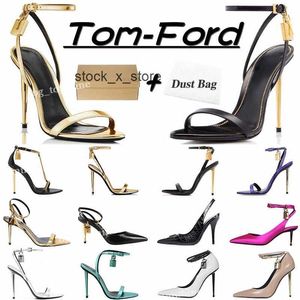 Partij Tom Fords sleutel Designer -hak Stiletto Sandalen Dames Vrouw Schoenen Hangslot Jurk Puntige Naakte Metalen Schoenen Hak Hardware Lock en Bruiloft Eur 34-42