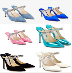 Célèbre fête mariage bing série sandales bout pointu talon mules chaussures chic cristal rivet chaîne décoration à la mode et élégante ajouter 35-43 boîte de charme différente