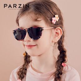 Parzin Kids Sunglasses Polarisée Fashion Child Sécurité Lunets de soleil d'extérieur Girls Shopping UV400 Eyewear Vintage Lunette de Soleil 240419
