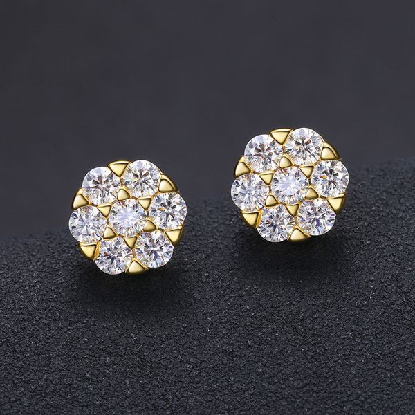 Menores de prueba de diamantes pasadas Mujeres D Color de 3 mm Pendientes de moissanite 925 STERLING GOLD GOLD BLING DIAMOND PARSES DE DIAMON