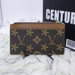 Porte-passeport de carte d'identité de luxe pour hommes Portefeuille de designer M30271 Porte-cartes en cuir Porte-monnaie en cuir Porte-clés Porte-cartes Porte-cartes de crédit pour femmes Portefeuilles de porte-cartes