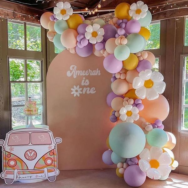 Ballons pastel arc arc saliers de fleur de fleur Garland Kid Bride Première décoration de fête d'anniversaire Supplies de mariage de douche de bébé 240506