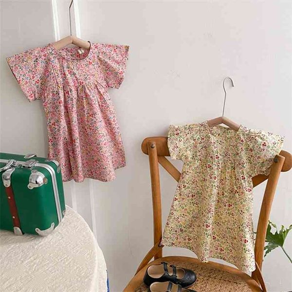 Style pastoral Summer Baby Girls Robes florales à manches courtes Enfants Fille Princesse Vêtements Casual Fashion 210521