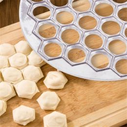 Gebak Gereedschap Dough Press Ravioli Making Mold Mode Keuken Dumpling DIY Maker Pelmeni Mold Pasta Form 37 Gaten