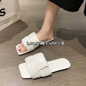 Patch Flat Mule Botteg Venetas Sandalen Dames Designer Slippers Franse geruite slippers voor Dames Bovenkleding Mode 2024 Zomer Nieuwe Panda Kleur Veelzijdig Beac HBEX