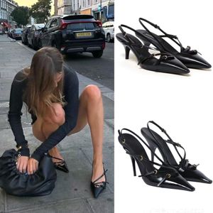 Pumps à écharpe en cuir breveté talons avec boucle sandales taletto embellies 100 mm chaussures de luxe de luxe pour femmes chaussures robes à talons hauts