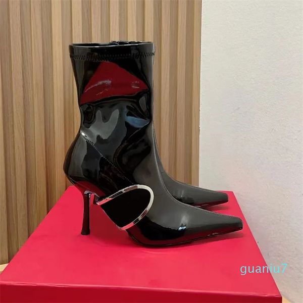 bottes brevetées pour femmes Bottines noires 9CM Talon aiguille Fermeture éclair latérale Demi-bottes Designer de luxe Bouts pointus Bottes de mode à talons hauts