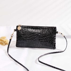 Patrón Alligator Bolso cuadrado pequeño para mujer Monedera y coreana Menger Menger Bag Menger Patent Key Mobile Mobile Willet