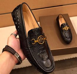 Modèle Men Crocodile Business Casual Mandis Sneaker Designer en cuir authentique Low Top Flats Light Comfort Party Robe B