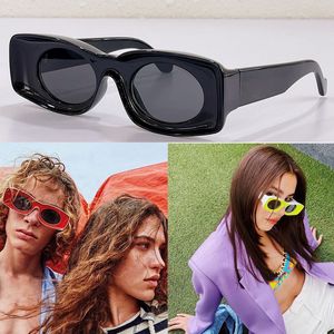 Paula Ibiza originele zonnebrilZonnebril met ovale lenzen en dikke vierkante monturen contrasterende armen en gekleurde lenzen Dames Feestzonnebril Gafas de sol