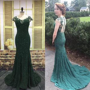 Echte afbeelding Luxe Avondjurken Donkergroen Chiffon Mermaid Prom Party Gowns Sheer Jewel Hals Capped Mouwen Pailletten Kralen Borduurwerk Jurk