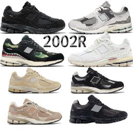 2002r Bescherming Pack Nieuwe sneakers Running schoenen Apen samen Strong Black Camo Phantom Rain Cloud Sea Salt Driftwood 2002r Woman