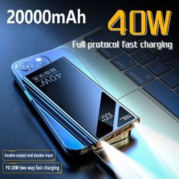 PD40W TWEEDE WAGE FAST LADERING POWER BANK PROTABLE 20000 MAH LAKER Digitale display Externe batterij zaklamp voor iPhone Samsung