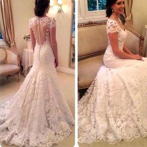 Vintage pleine dentelle robe de mariée col en V profond pure plafonné manches courtes robes de mariée arabes avec voir à travers le dos balayage train sur mesure