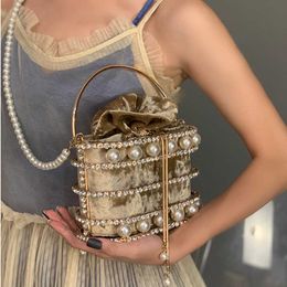 Pearl emmertas avondkoppelingszakken vrouwen uitgehold preal kralen metallic kooi handtassen dames bruiloftsfeest pursel230302