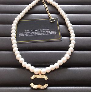 Collier de perles collier de créateur timbre pendentif collier de luxe Couple famille bijoux accessoires cadeau exquis anniversaire alliage de cuivre