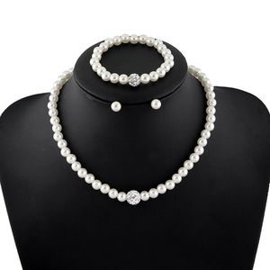 Collar de perlas a juego con un nuevo conjunto de collar de perlas de gama alta