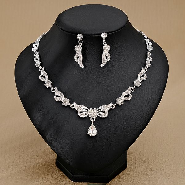 Collier de perles de bijoux en chaîne en argent