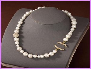 Pearl New Necklace Ladies Gold Fashion Ketters Designers Sieraden Dames feestketen ketting met diamanten accessoires Leuke D221652778