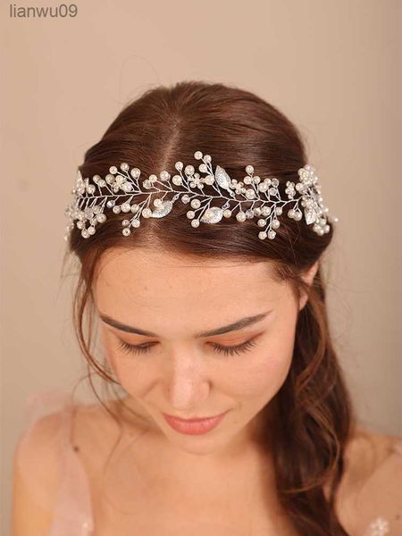 Perle strass fleur mariée diadème bandeau à la mode alliage feuille mariage cheveux accessoires à la main casque pour femmes coiffure L230704