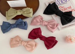 Perle satin Arcs filles cheveux Barrettes enfants doubles couches Arcs princesse pinces à cheveux dame style enfants fête accessoire de cheveux A38424527966