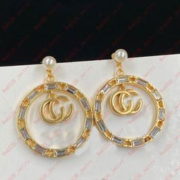 Boucles d'oreilles perle avec boucles d'oreilles en forme de cercle incrusté de Zircon, bijoux de créateurs, supports d'oreille personnalisés, style doux et cool pour dames