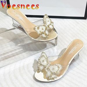 Les femmes perles pompes en cristal papillon hauts talons calices pantoufle de mariage d'été sexy sandales marques mode chaussures transparentes
