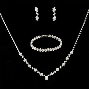 Parels Kristal Bruidssieraden Sets Voor Bruiloft Zilver Sparkle Ketting Oorbellen Vrouwen Prom Party Accessoires Verloving Valentijnsdag Geschenken