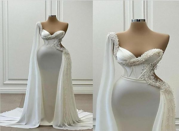 Vestido de novia de sirena con perlas, un hombro, manga larga, ilusión de satén, vestidos de novia plisados escalonados, vestido de novia hecho a medida 8627985