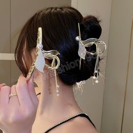 Pearls Rhinestones Tassels For Women Girls Hair Claw Fish Tail Hairspins Fashion Metal Hair Clips Hoofdkleding Haaraccessoires