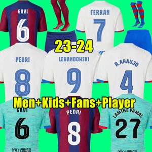 PEDRI Soccer Jerseys LEWANDOWSKI GAVI 23 24 Kit LAMINE YAMAL S FERRAN RAPHINHA F. DE JONG Ogan Camiseta De Futbol Maillot de football Hommes Enfants
