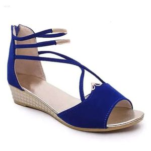 Peep Toe Chaussures Femme Sandales d'été 2024 Corloge Fashion Ladies Femme femme Sandale Black Blue Blue Zapat 9FC