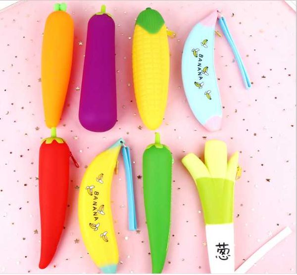 Sacs à crayons Étui en gros coréen créatif fruits légumes étudiant stylo sac Super mignon en caoutchouc grande boîte capacité argent sac à main 002