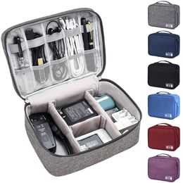 Piórniki Travel Portable Electronic Organizer Wodoodporna linia danych Ładowarka USB Torba do przechowywania z uchwytem Kabel 230705